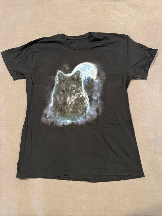 Other - Black Wolf Graphic Crewneck T-Shirt